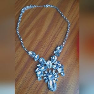 Beautiful Vintage Aquamarine Rhinestone Costume Necklace